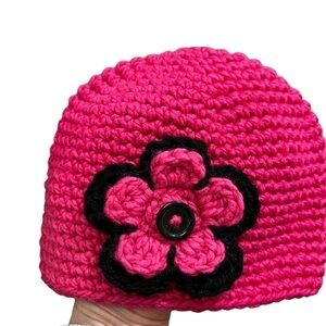 𝅺INFANTS Crochet Toque Hot pink with Flower detail